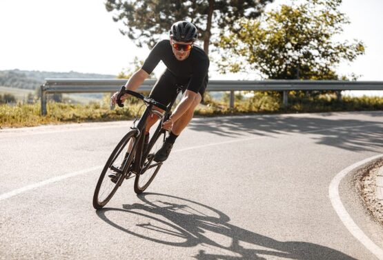ciclismo-skinsonik-abbigliamento-tecnico-sportivo